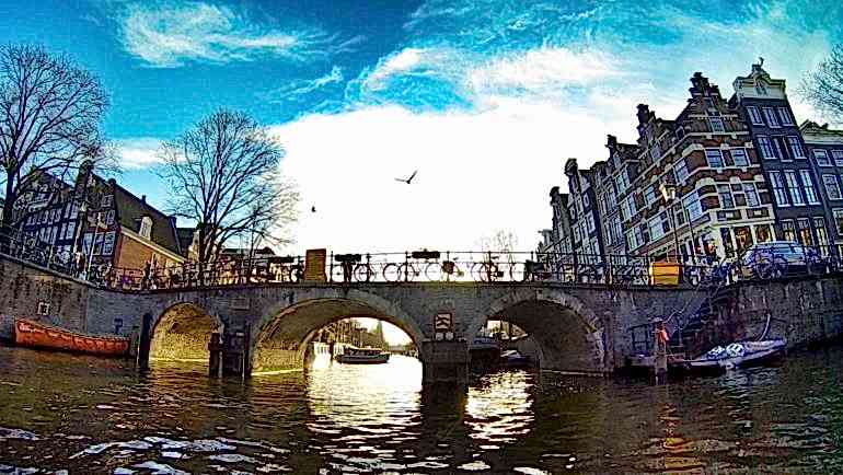 AMSTERDAM TURU – 2 GÜNLÜK PROGRAM & ÖNEMLİ BİLGİLER