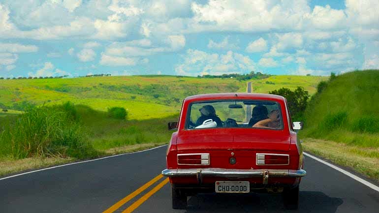 ÖZEL ARAÇLA YURT DIŞINA ÇIKMAK İSTEYENLERİN EL KİTABI 2025 – GÜNCEL BİLGİLER & UYGULAMALAR