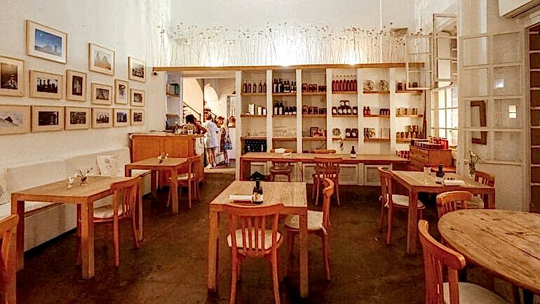 EN İYİ CUNDA RESTORANLARI: MEYHANELER, BALIKÇILAR, BARLAR