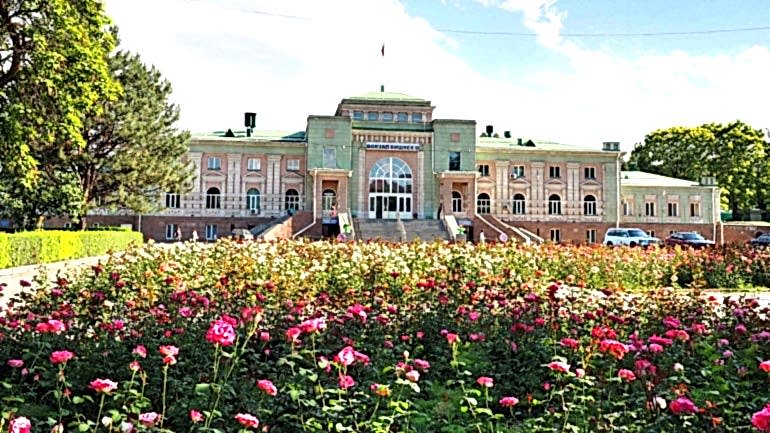 BİŞKEK GEZİLECEK YERLER