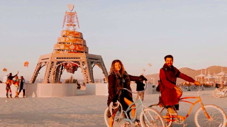 THE COMPLETE BURNING MAN GUIDE FOR FIRST TIMERS – TICKETS, PREPARATIONS & MORE