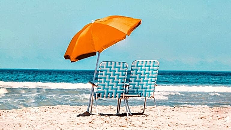 ÇEŞME’NİN KOYLARI & PLAJLARI