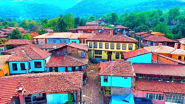 CUMALIKIZIK KÖYÜ’NDE KAHVALTI VE GEZİLECEK YERLER – BURSA