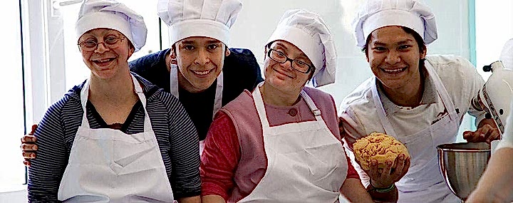 TATİLİNİZDE TOPLUM GÖNÜLLÜSÜ OLUN – DÜŞLER AKADEMİSİ