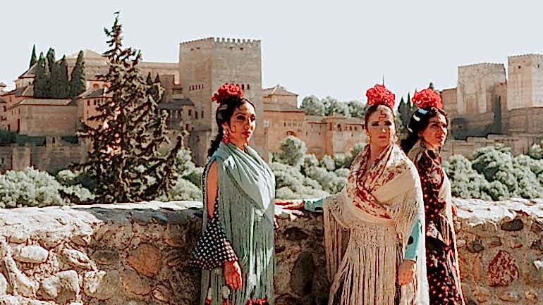 ENDÜLÜS’TE GEZİLECEK YERLER & HAZIR ROTALAR