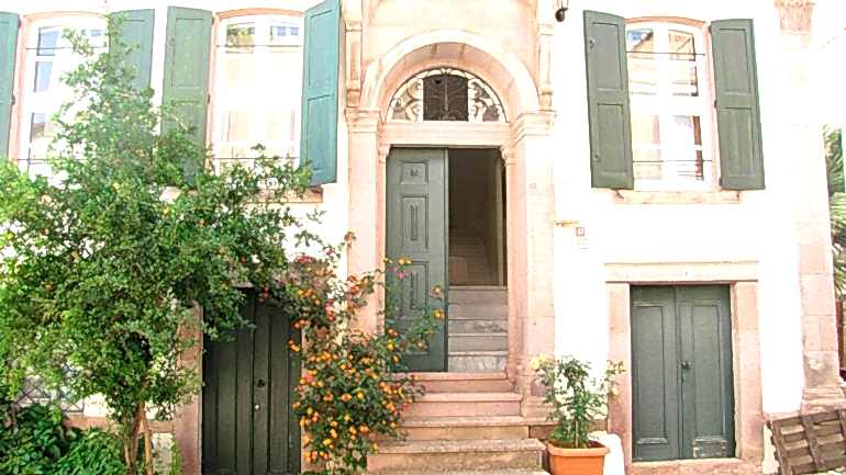 CUNDA KİRALIK VİLLA VE TATİL EVLERİ