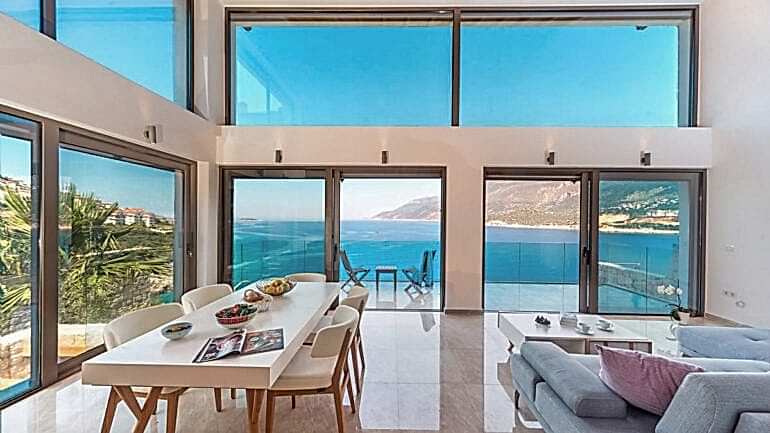 KAŞ’TA GÜNLÜK KİRALIK VİLLALAR VE TATİL EVLERİ