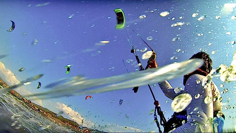 AKYAKA’DA KITESURF