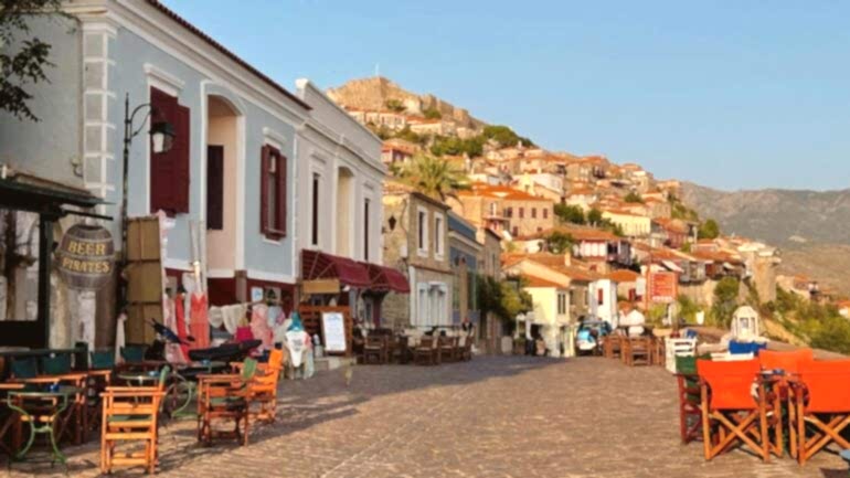 MİDİLLİ ADASI’NDA GEZİLECEK YERLER