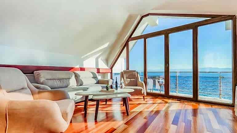 OHRİ’DE NEREDE KALINIR? – EN GÜZEL OHRİ OTELLERİ