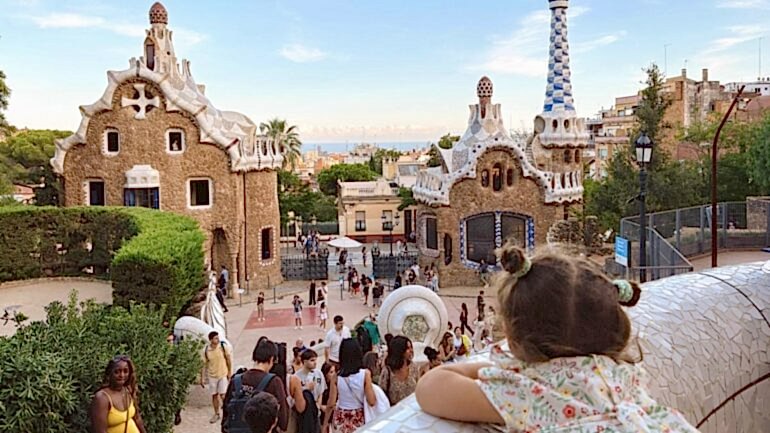BARSELONA’DA GEZİLECEK YERLER