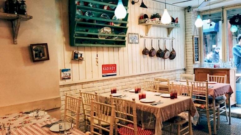 KADIKÖY MEYHANELERİ