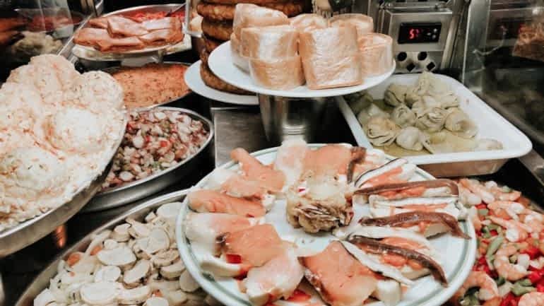 SEVILLA’DA NE YENİR & NEREDE YENİR – EN İYİ TAPAS BARLARI