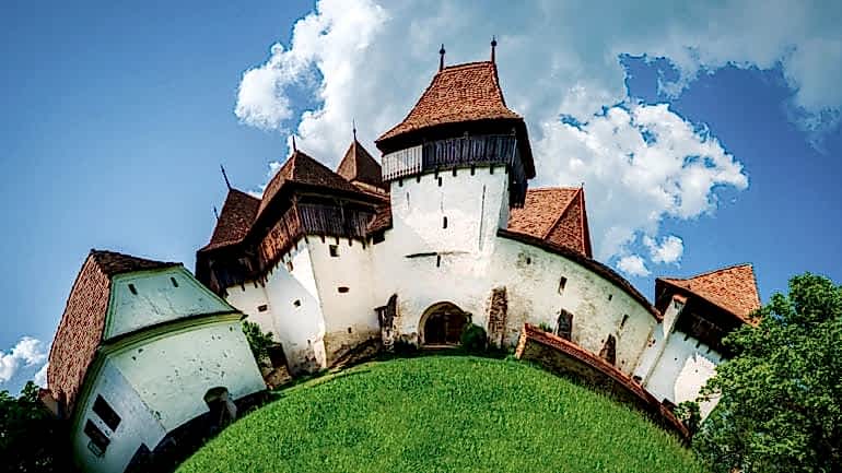 ♕ KRAL CHARLES’IN ♕ VİSCRİ KÖYÜ’NDEKİ EVİNDE KALABİLİRSİNİZ! / TRANSİLVANYA (ROMANYA)